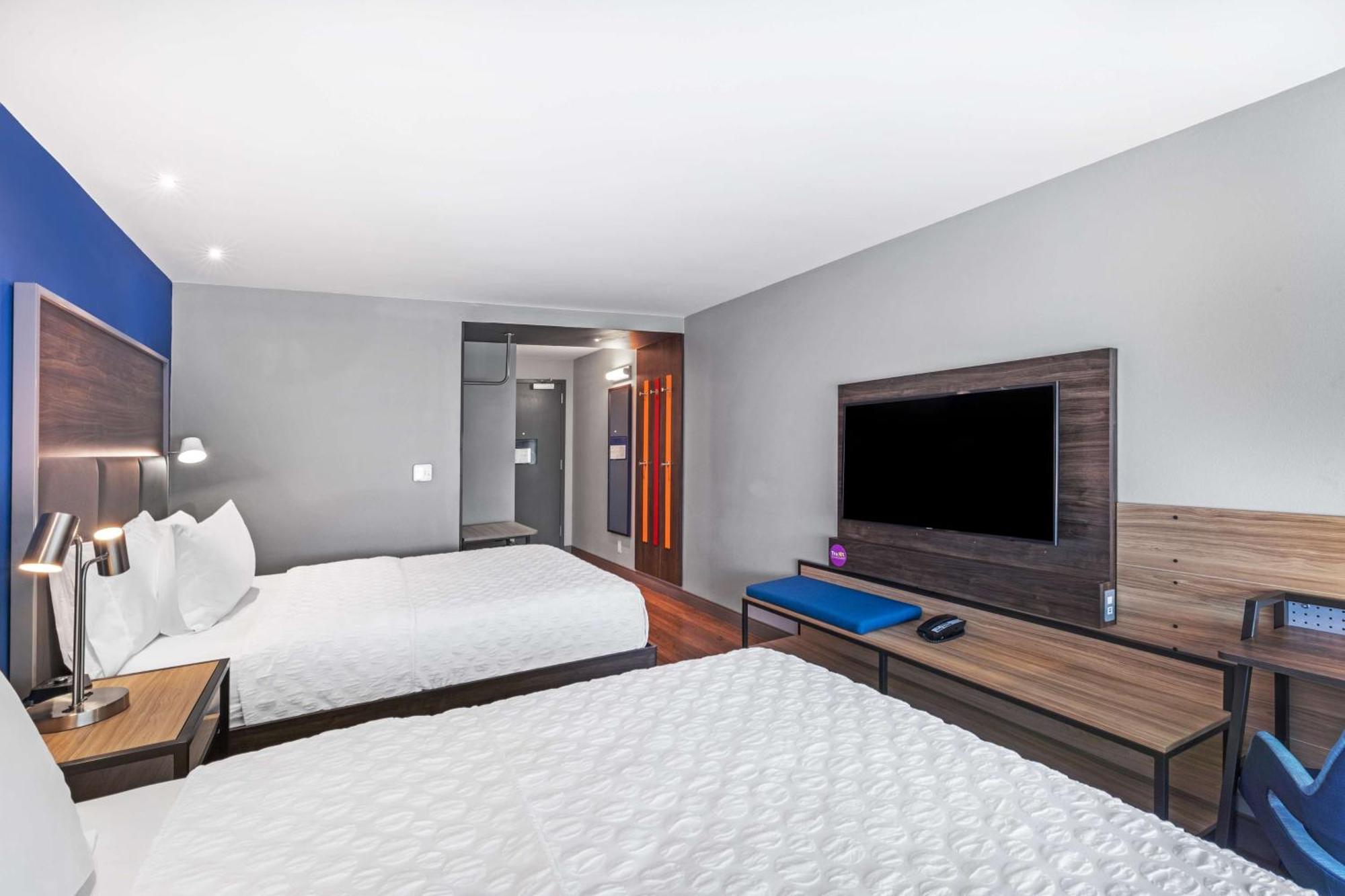 Tru By Hilton Laredo Airport Area, Tx Hotel Bagian luar foto