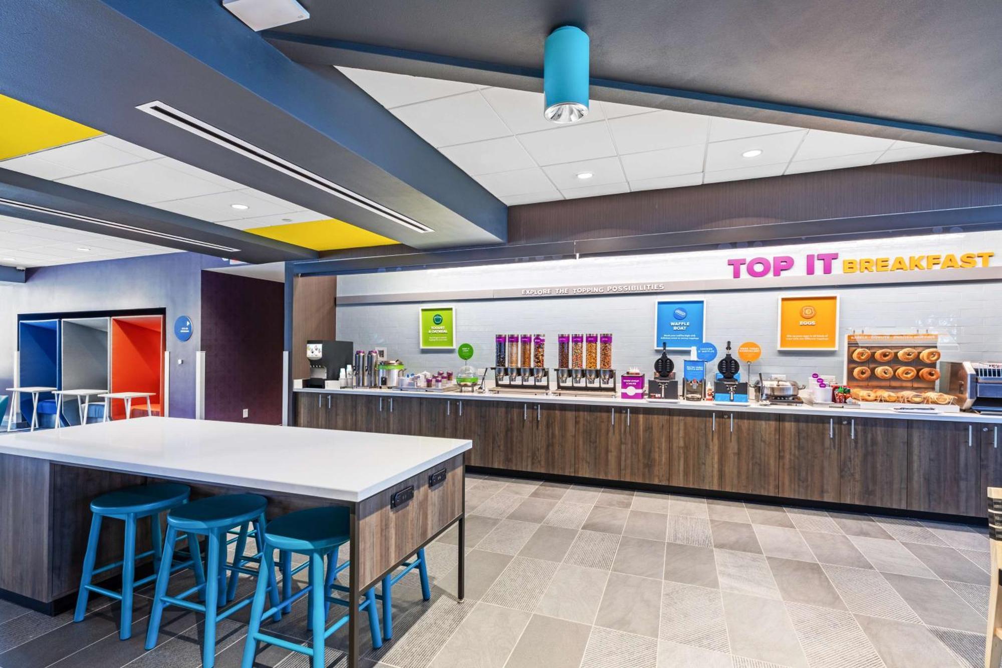 Tru By Hilton Laredo Airport Area, Tx Hotel Bagian luar foto
