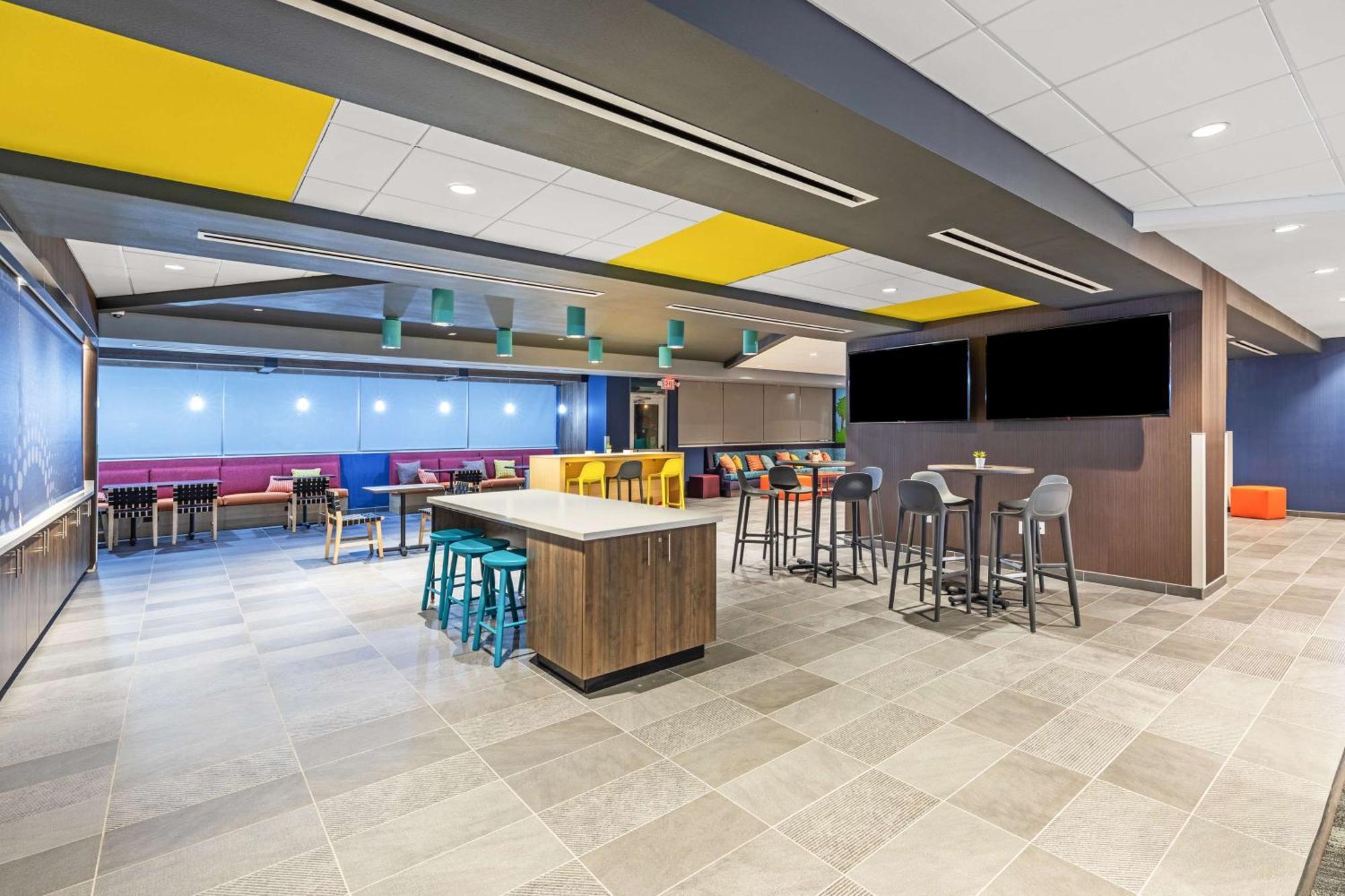Tru By Hilton Laredo Airport Area, Tx Hotel Bagian luar foto